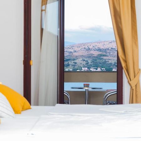 Mb Pag Bed&Breakfast Pag Town Eksteriør bilde